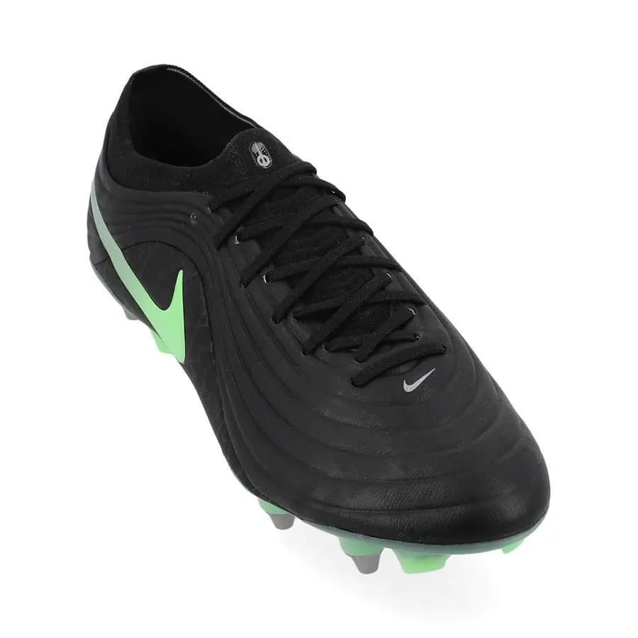 nike Tiempo