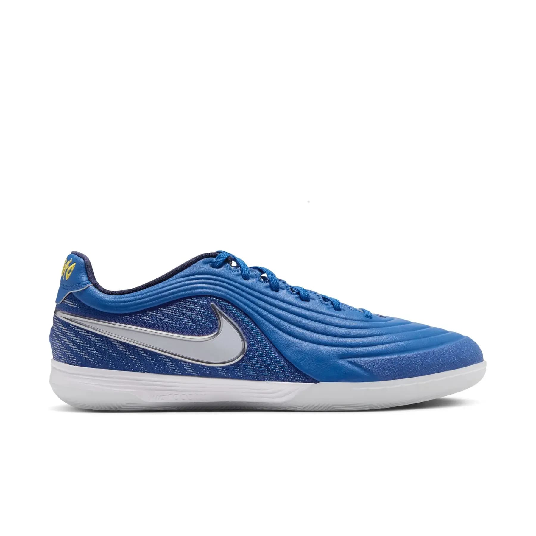 nike Tiempo