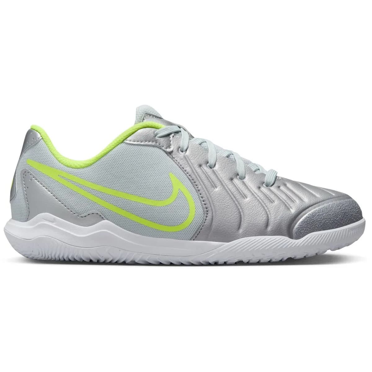 nike Tiempo